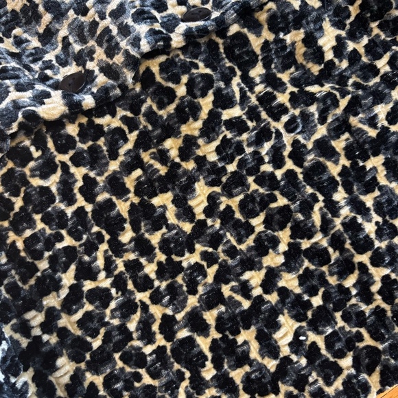 NANNY FINE !!! AM I RIGHT - leopard print long sleeve sweater - Picture 4 of 5